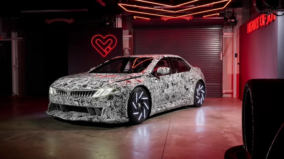Bmw - Vision Driving Experience “Heart of Joy” - Un futuro eccitante !