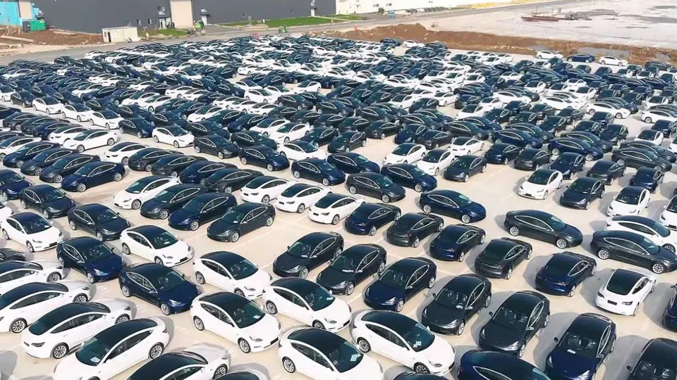 aggiornamento tesla