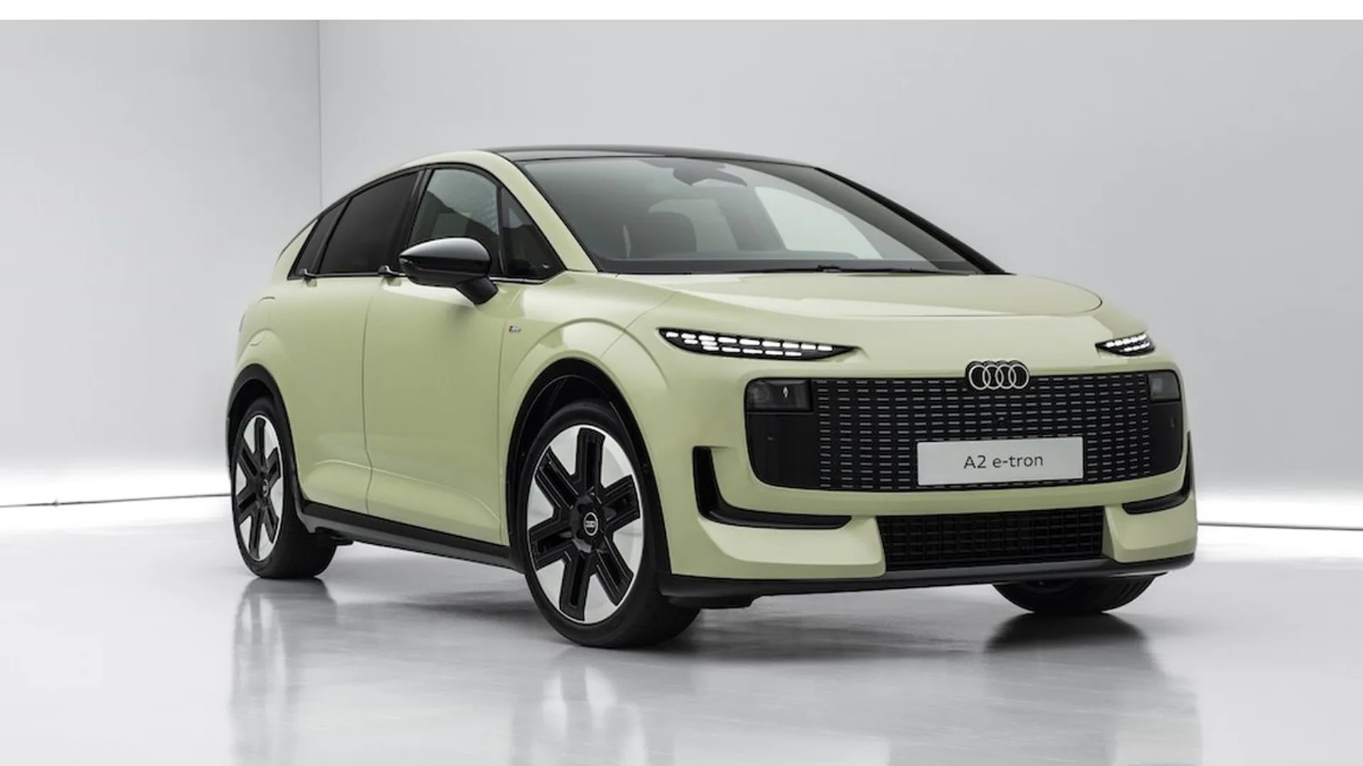 Audi A2 e-tron 2026: prezzo e autonomia