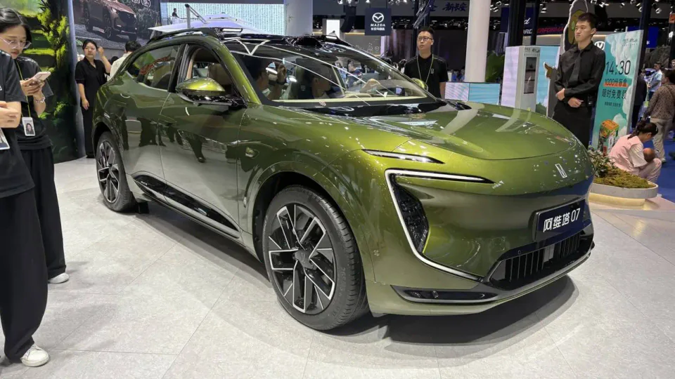 La gamma Changan Nevo attesa al Salone di Parigi 2026 per il debutto europeo