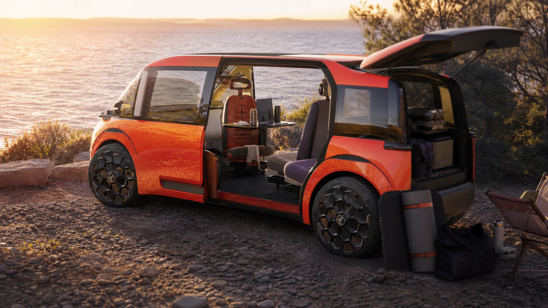 Citroën Elo, concept da sei posti con abitacolo modulare e posto di guida centrale