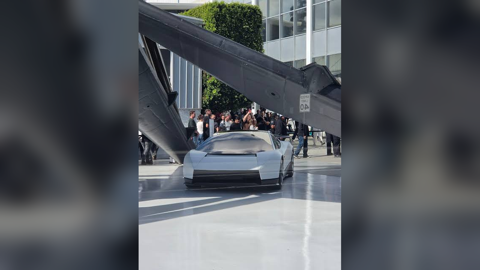 Elettronauti | Tesla Roadster