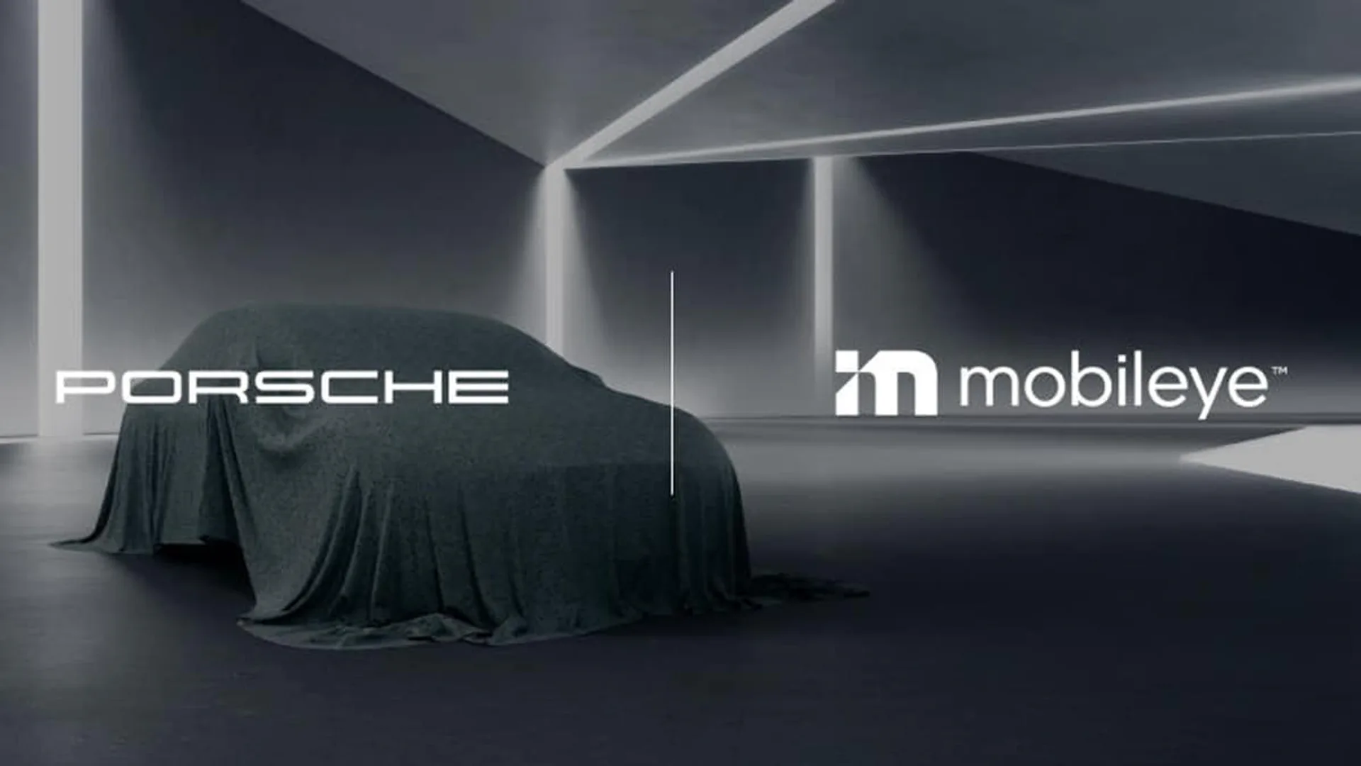 Porsche collabora con l'ex Tesla Mobileye per il software di assistenza alla guida