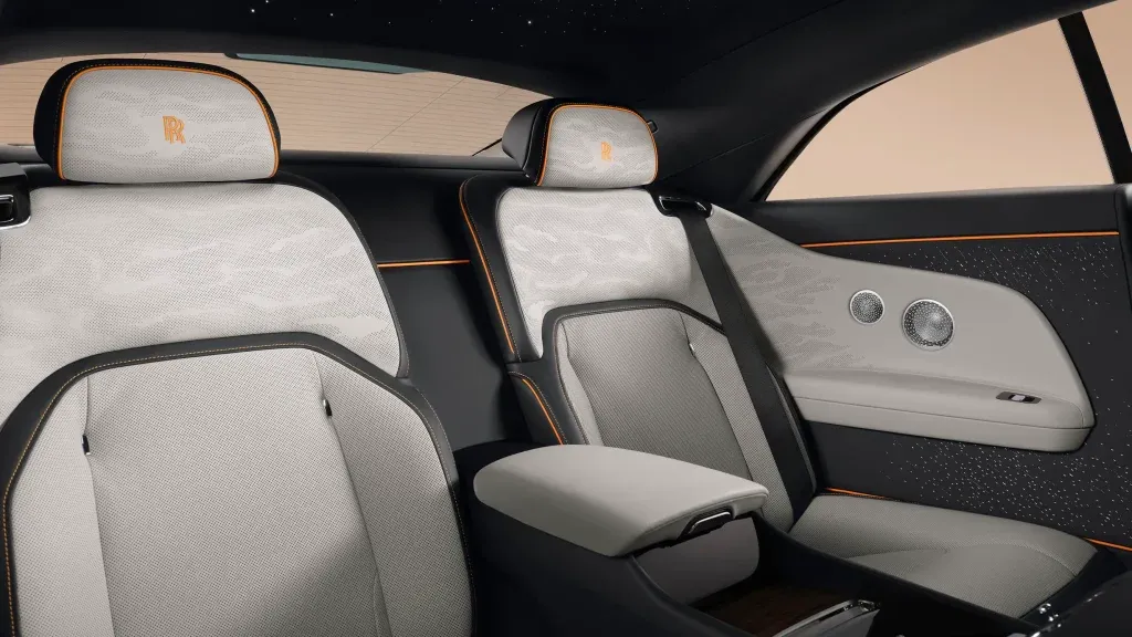 Rolls-Royce Spectre Series II: più autonomia e lusso | Elettronauti.it