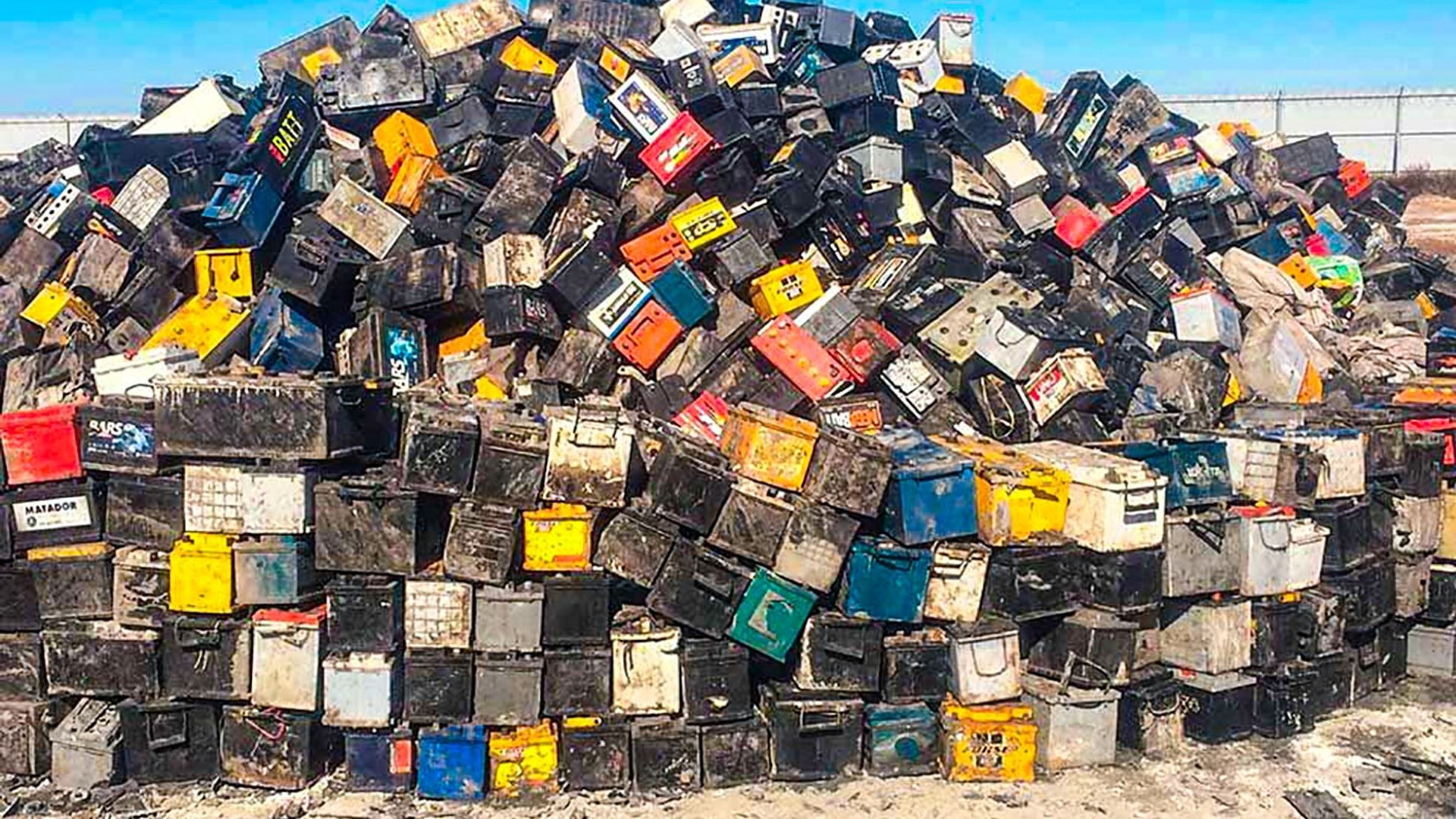 Solo le batterie delle auto elettriche inquinano
