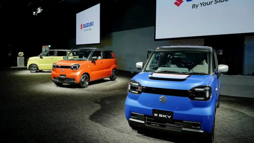 Suzuki e SKY: mini EV da 11.600 € con batterie BYD | Elettronauti.it