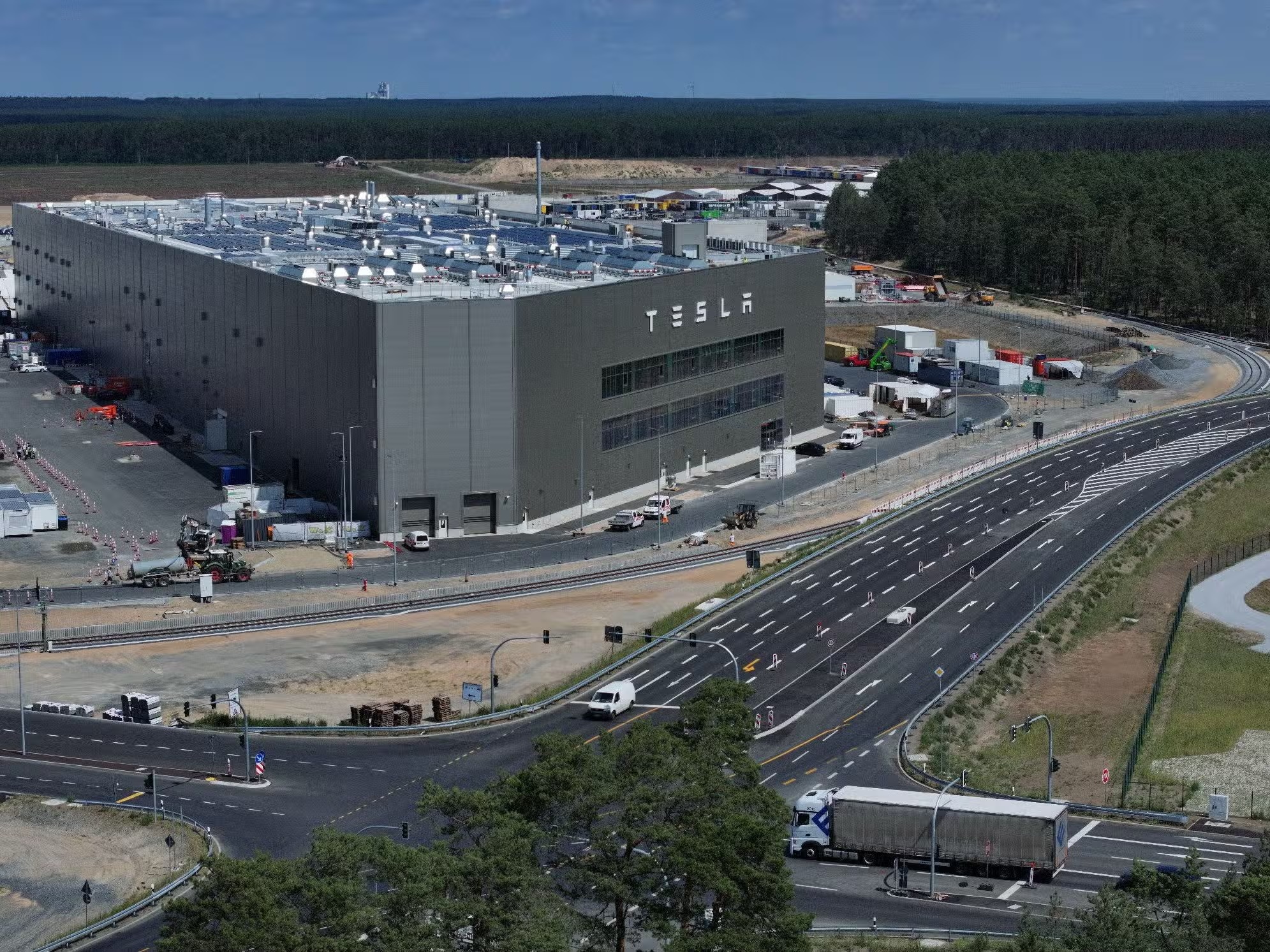 Elettronauti | Tesla_Gigafactory_4