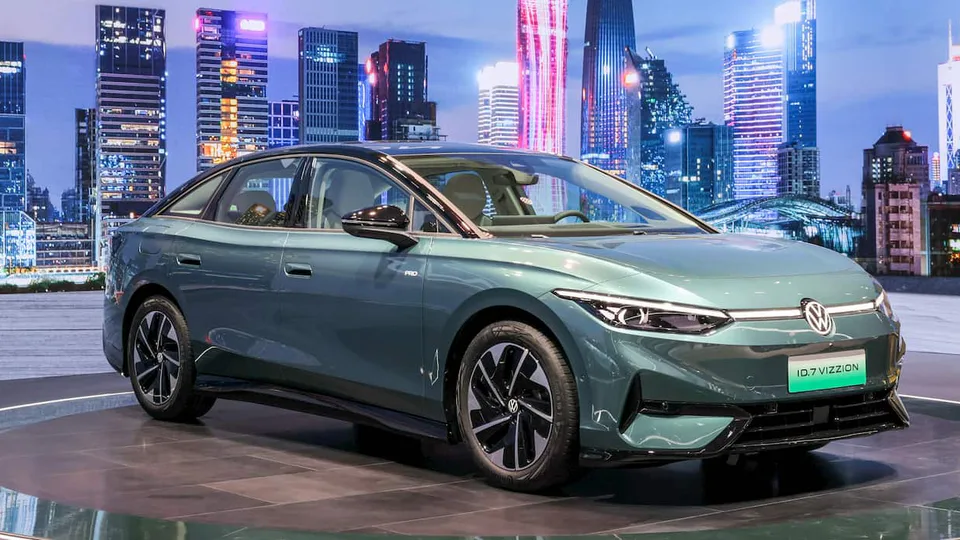 L'ammiraglia ID.7 EV di Volkswagen parte a rilento in Cina, con solo 300 ordini in 3 giorni