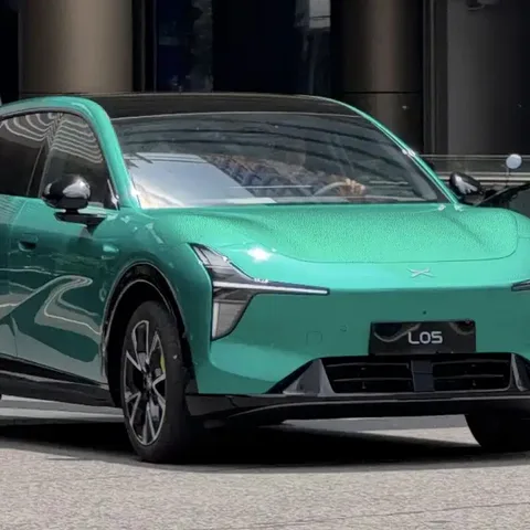 Xpeng Mona L05: nuovo SUV elettrico cinese
